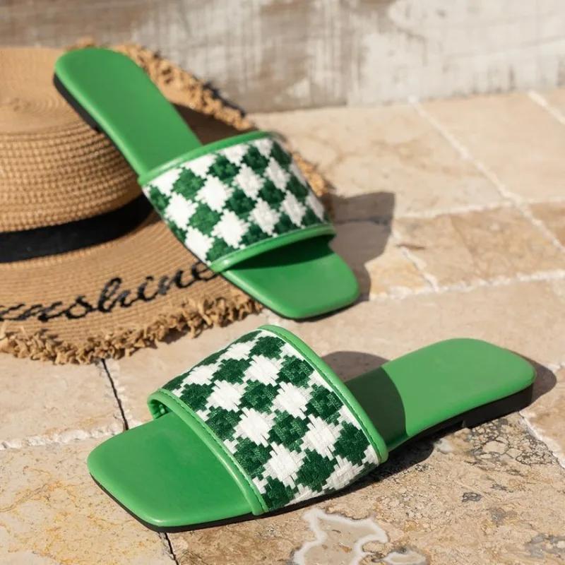 

2024 Роскошные женские тапочки Сандалии Летняя мода Широкие плоские шлепанцы Женские тапочки Темпераментные плоские тапочки 43 зелёный