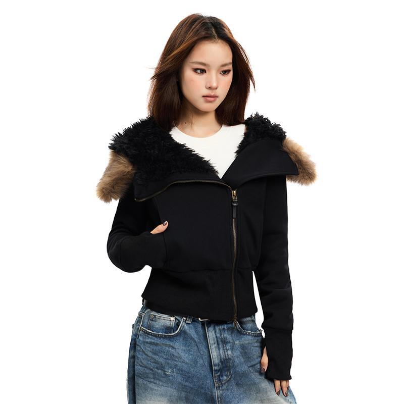 Slim Fit Hooded Short Winter Coat with Plush Inner Lining and Faux Fur Collar for Women