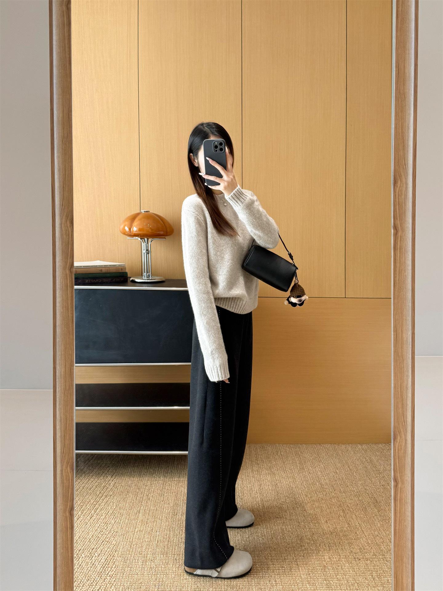 Elite Leg-Slimming Pinstripe Wool Pants – Women s Winter Wide-Leg Style Small