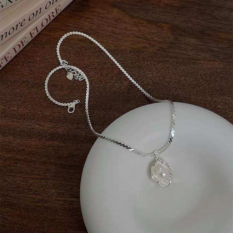 Korean S925 Sterling Silver Fried Egg Pearl Snake Bone Chain Necklace