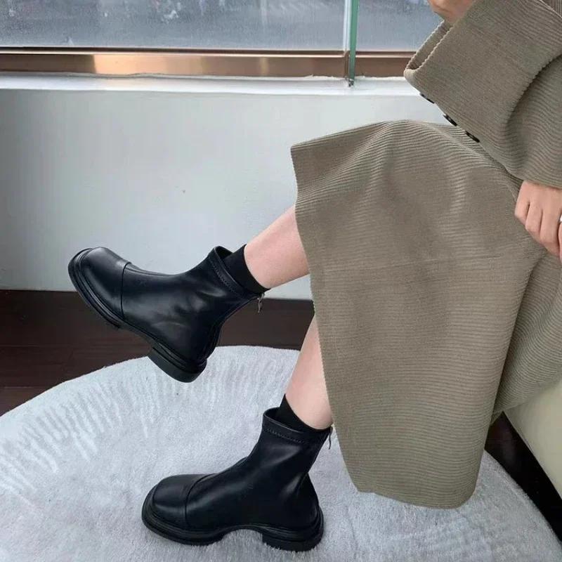2025 Autumn/Winter New Fashion Flat Round Head Splice Back Zipper Thick Bottom Anti Slip Casual Warm Women's Short Boots
