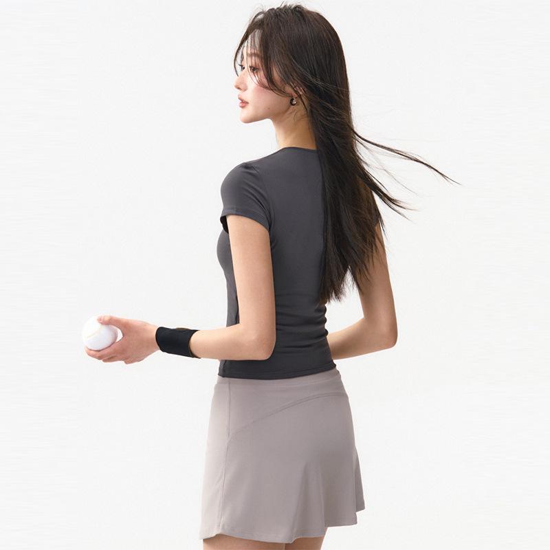 Korean Style Round Neck Short Sleeve Yoga Top - Skin-Friendly & Versatile for Spring/Summer