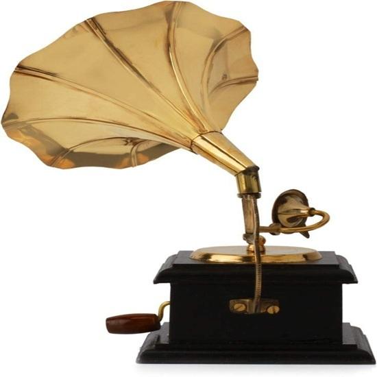 Brass Gramophone Showpiece for Home and Living Room, 17 Cm, Gold, 1 Piece