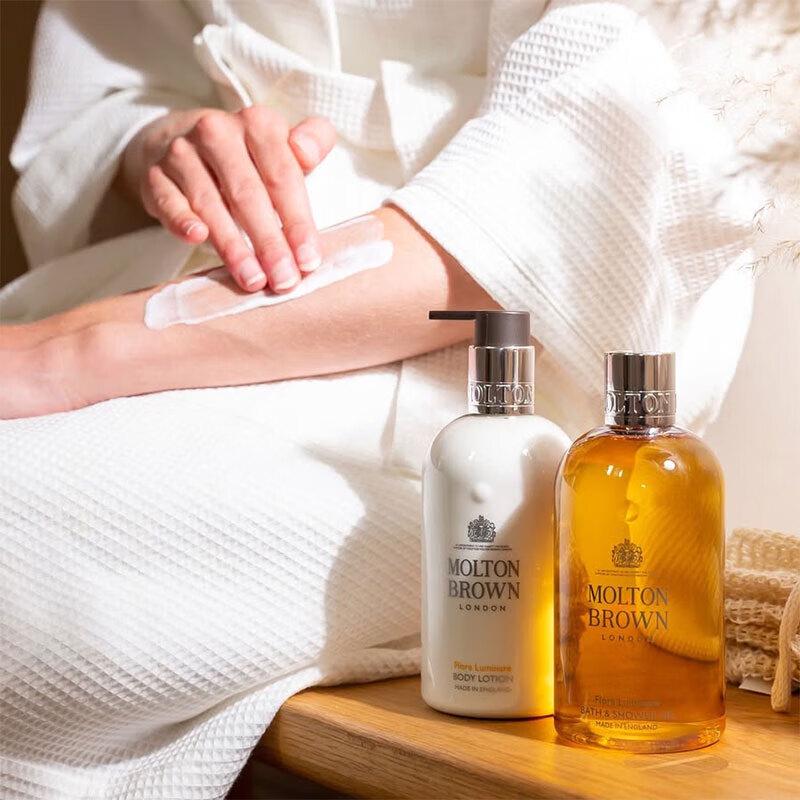 Molton Brown Fiery Pink Pepper Body Lotion 300ml 5-Bottle Luxury Set