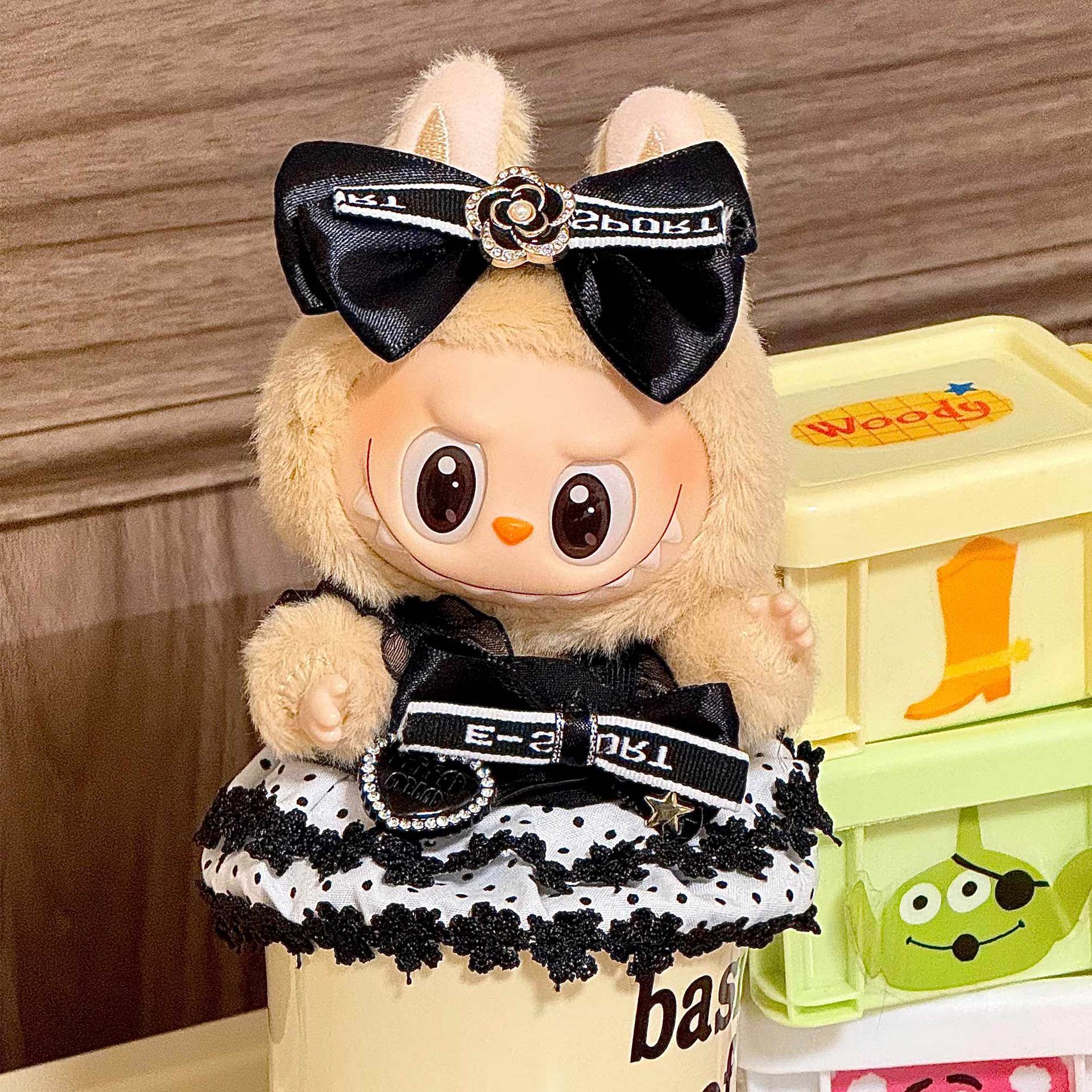 

Тільки Одяг Підходить для Ляльки Labubu, що Сидить, Вечірня Сукня для Ляльки, Набір Одягу для Labubu Першого, Другого та Третього Покоління, Аксесуари no doll