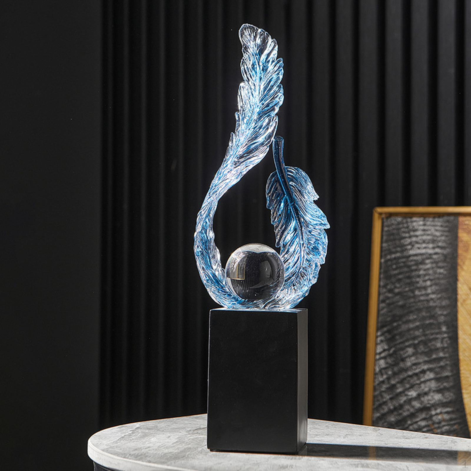 

Мяч Декоративная скульптура Статуэтка из перьев Художественная работа Книжный шкаф Фигурка из смолы Настольная фигурка для шкафа синий