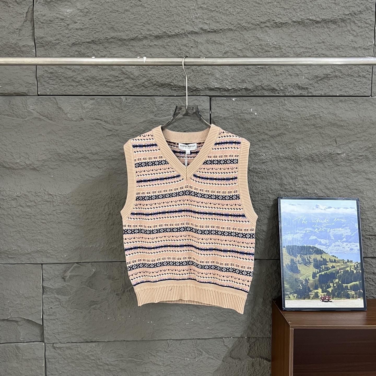 

Women s Wool Fair Isle V-Neck Vest - Autumn 2025 Collection M хакі