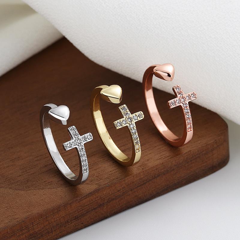 

Adjustable Heart-Shaped Cross Ring for Women - European and American Design Adjustable золотий