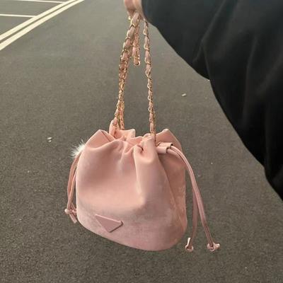New Fashion Bucket Bags Shoulder Bags Korean Style Pink Advanced Drawstring Leisure Versatile Chain Bag Commuter Crossbody Bags