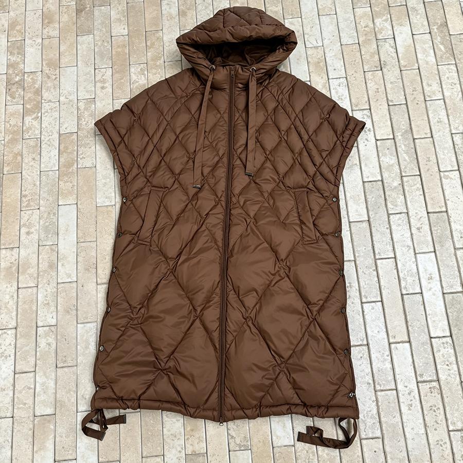 Autumn and Winter European Version Loose Large Size Hooded Rhombus Long White Duck Down Vest Warm Vest Jacket Tide