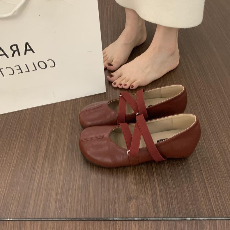 Mary Jane shoes women's new autumn soft-soled, not tired, inner height increase, shallow mouth ballet shoes
