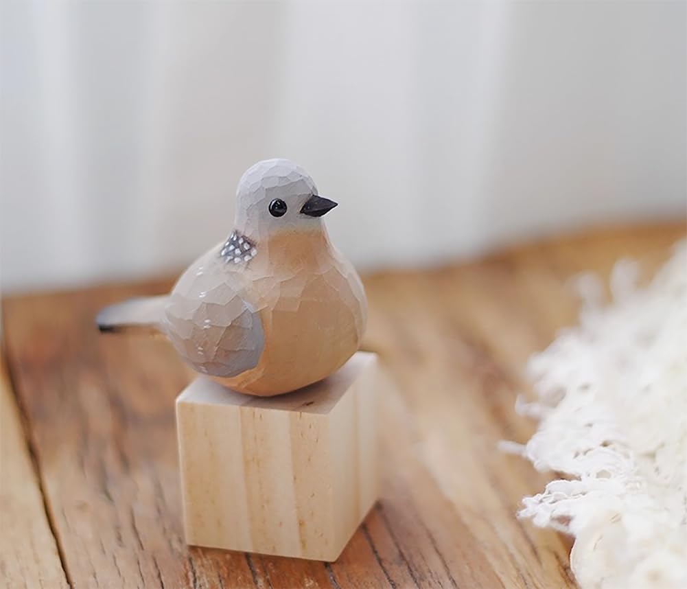 (hej!e) Pigeon Bird Figurine, Wood Carving, Baby Pigeon, Wooden Object, Scandinavian Craft, Doll, Handmade, Basswood, Interior Decor [Parallel Import]