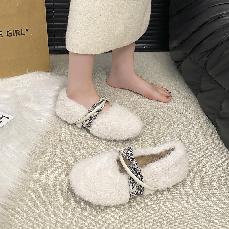 Fairy Mao Mao shoes outer wear 2025 autumn and winter new gentle and cute warm velvet small fragrant wind solid color cotton shoes