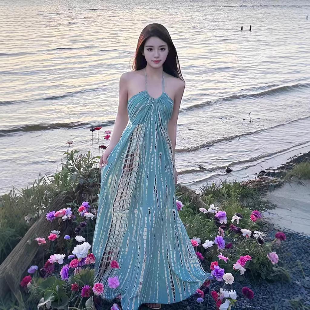 Bohemian Vacation Dress Women's Summer New French Travel Photo Seaside Beach Dress Temperament Long Skirt