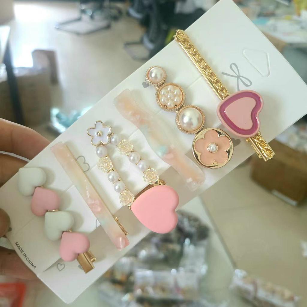 Women's Floral Pearl Hair Clip Accessory