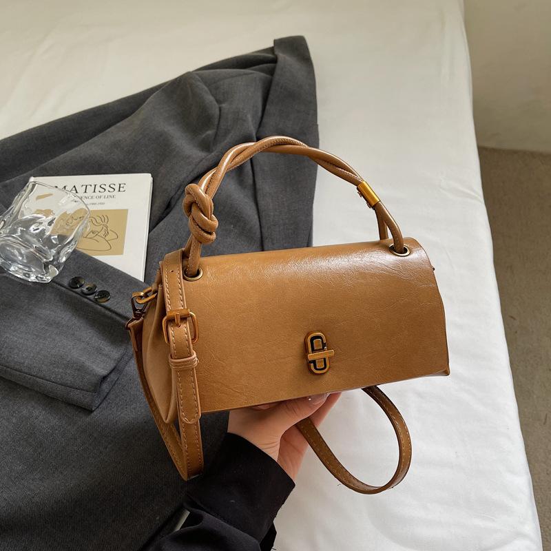 Premium niche bag women's retro 2025 new autumn and winter versatile messenger bag Korean version ins portable small square bag