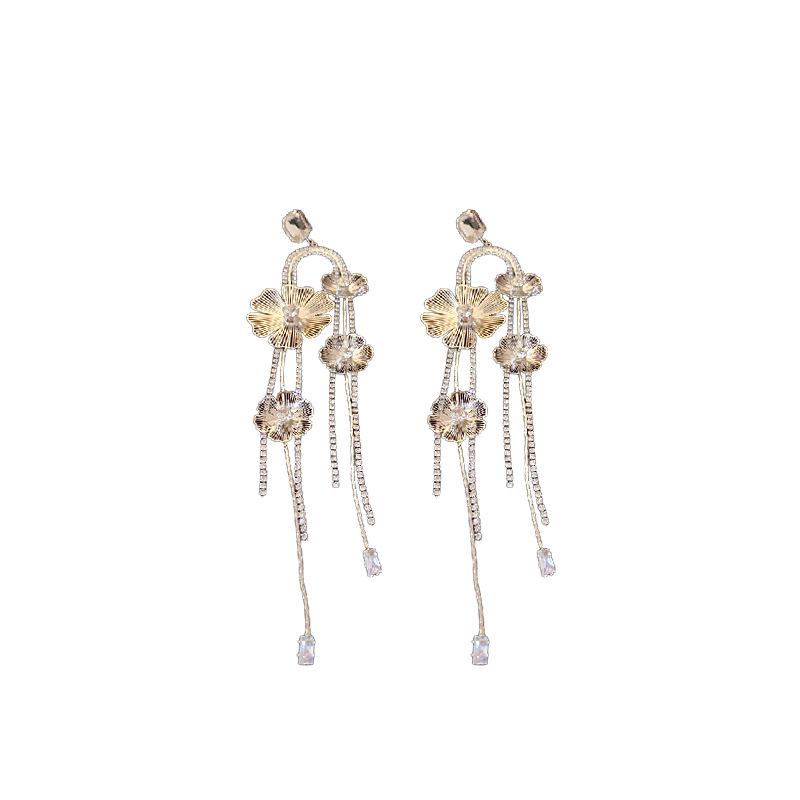 Diamond-Studded Silver Flower Tassel Earrings: Luxurious European and American Style, Elegant & Chic Dangle Earrings for Women