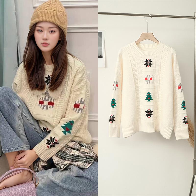 Bai Lu Style European Fashion White Jacquard Loose Knit Sweater for Women, Long Sleeve, Spring
