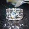 Bagues Larges Brillantes Haut de Gamme Pour Femmes Zircone Cubique Scintillante Accessoires pour Doigts Bijoux Tendance Élégants Bijoux de Luxe