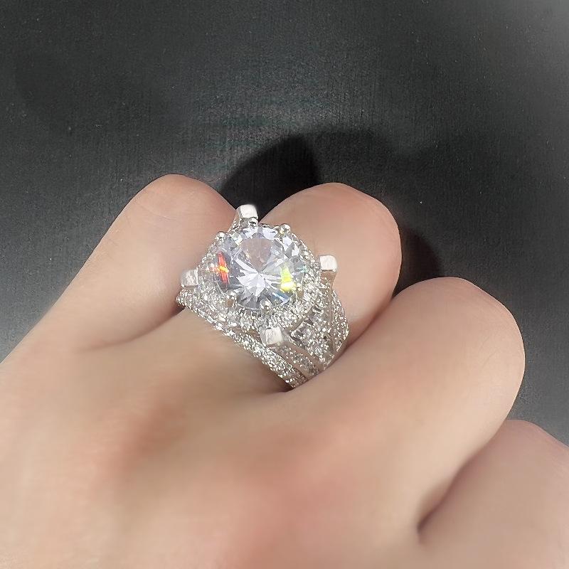 Bague à huit griffes en vermiculite micro-incrustée brillante pleine de bagues en diamant