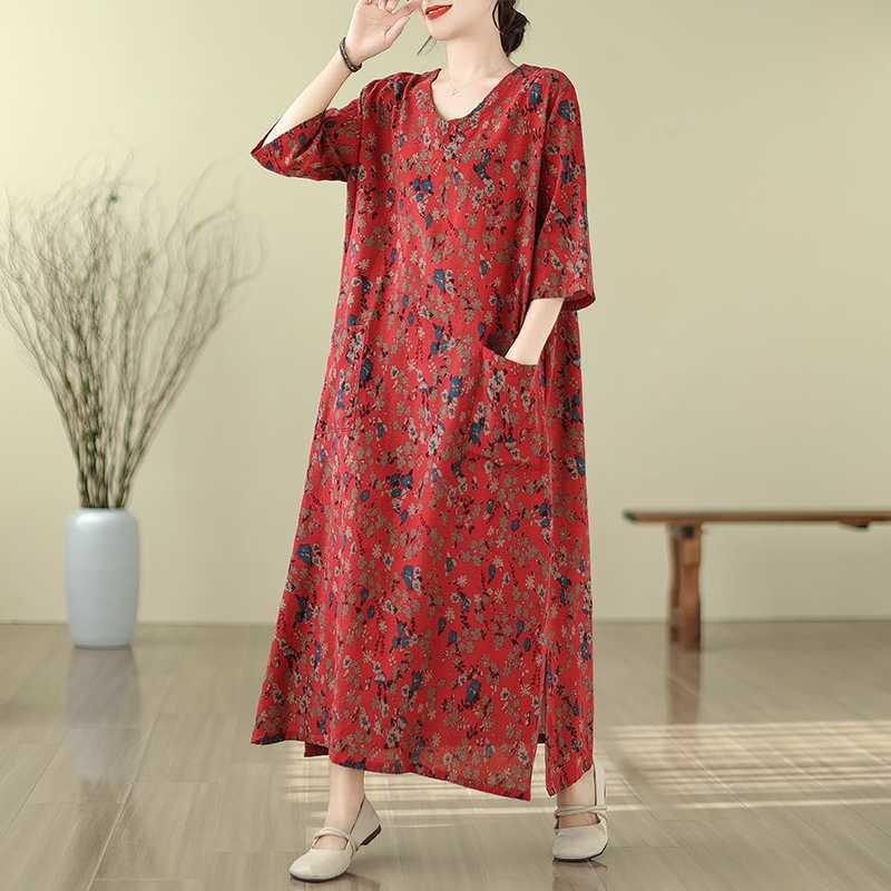 2025 Literary Retro Travel Plus Slim Cotton V-Neck Dress
