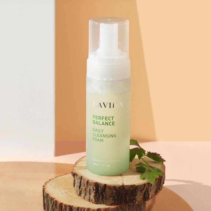 Perfect Balance Daily Cleansing Foam 150ml