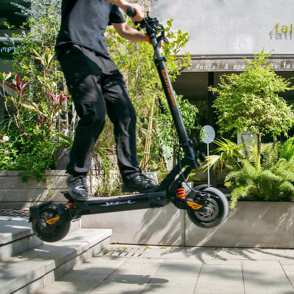 Klappbarer Elektroroller KuKirin G2 Master 2025-Version 1000W*2 Doppelmotor 52V20.8Ah Akku 70km Max. Reichweite 60km/h Max. Geschwindigkeit