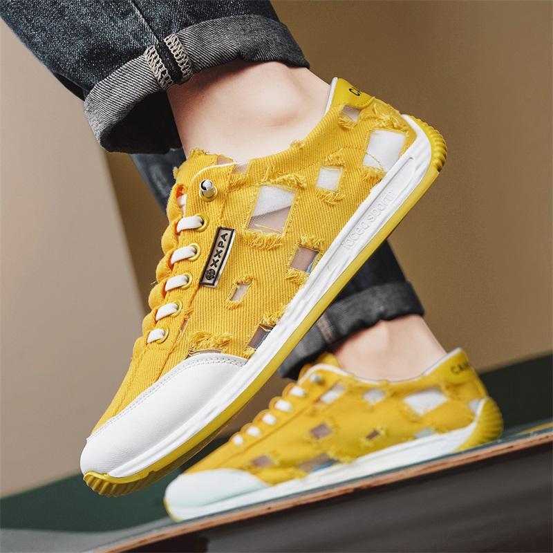 Fashion Men's Shoes2025Summer Breathable Thin Canvas Shoes Men's Casual Versatile White Fashionable Anti Slip Low Top Sports Board Shoes