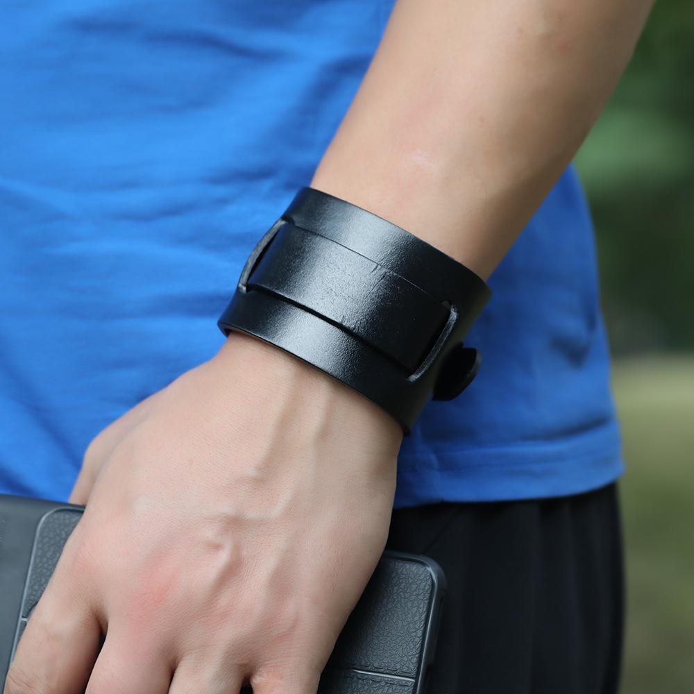 Unisex Adjustable Punk Leather Bracelet: European & American Cowhide Wristband New Style