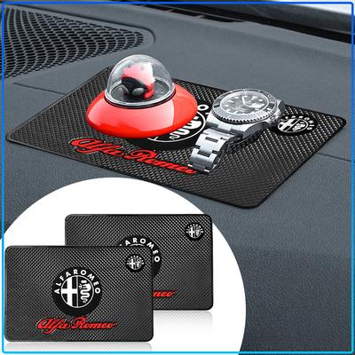 1 buc Emblema Mașină Pad Anti-Alunecare Suport Telefon Covoraș Anti-Alunecare Stilizare Auto Pentru 147 159 156 Giulietta Giulia Mito Spider Alpha Tetieră
