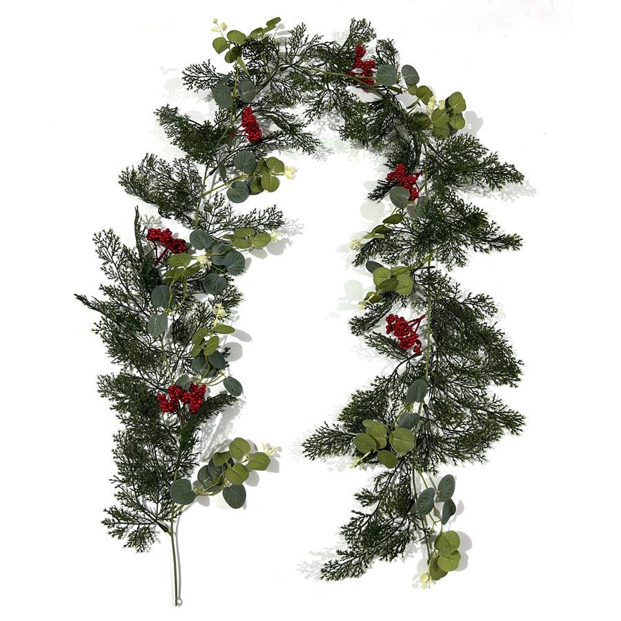 Artificial Simulation Vines, Pine And Cypress Vines, Red Fruits, Decorative Green Plants And Vines, Christmas Door Hanging Decoration Props