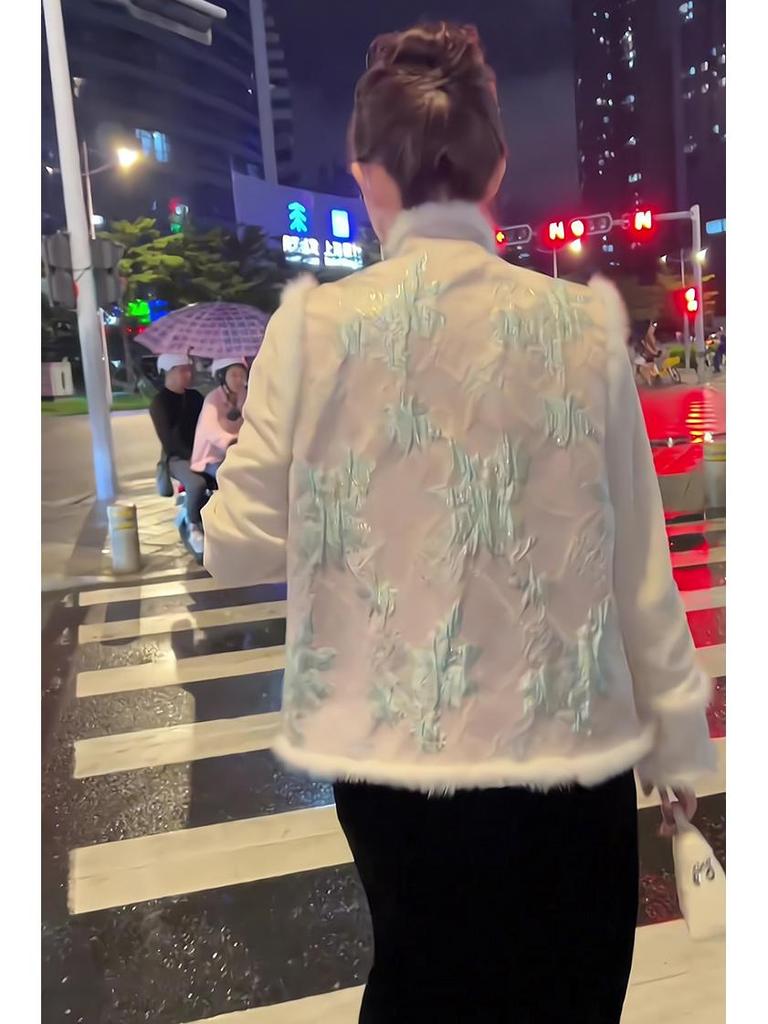 Women's Winter Retro Chinese-Style Plush Buttoned Vest