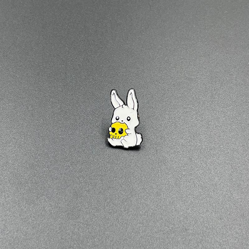 White Rabbit Cartoon Brooch Drip Oil Alloy Accessories