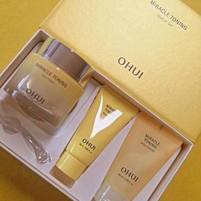 Crema Illuminante Tonificante Miracle Set Speciale