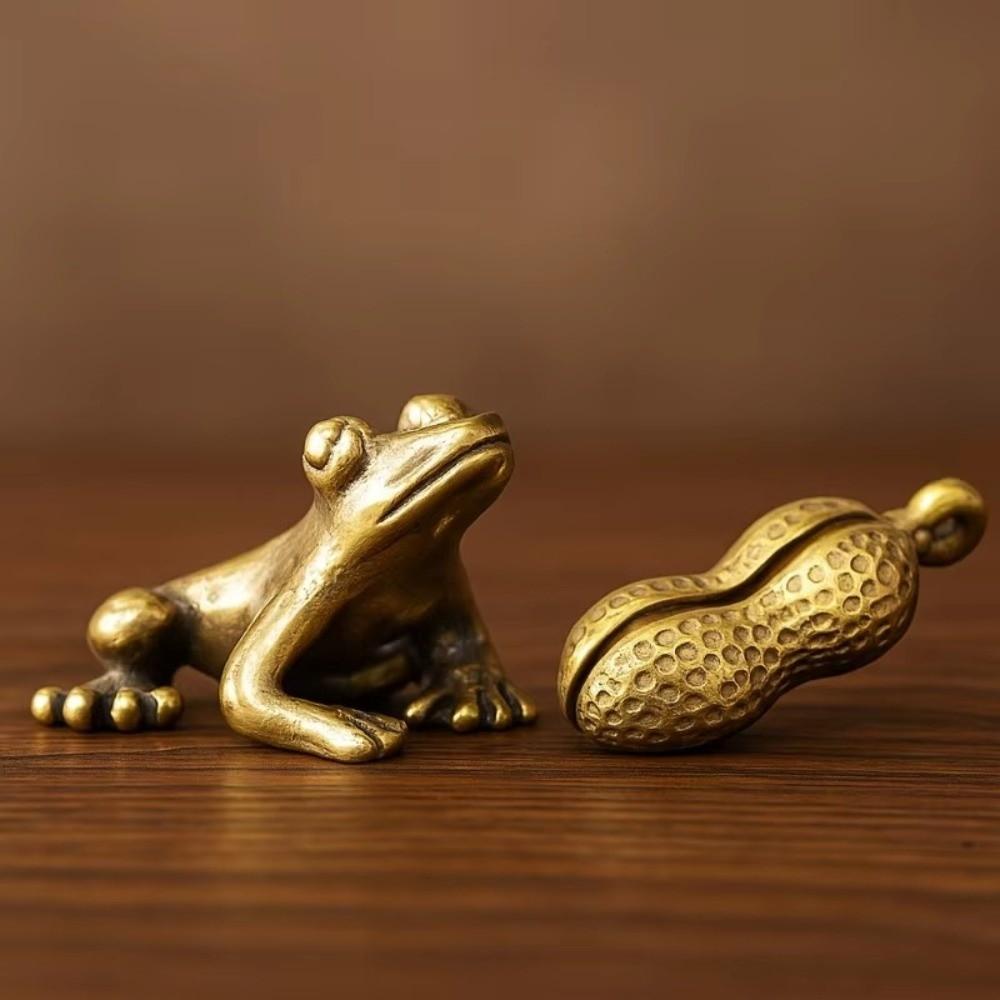 Vintage Brass Frog Statue Solid Peanut Pendant Charm Creative Tea Pet Figurine Keychain Decoration