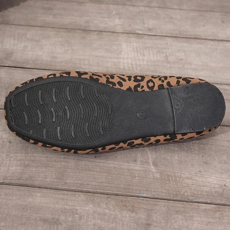 2025 Ladies Shoes Loafers Women's Flats Outdoor Casual Flats Women Metal Decoration Round Toe Leopard Plus Size Shoes Women