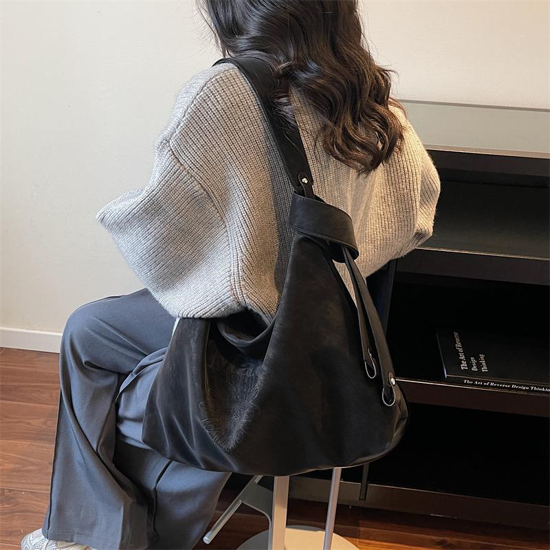 Fashion Women's PU Leather Hobo Bag Accent Adjustable Strap Large Capacity Casual Bag for Commute Daily Life, Travel, Shopping, and Other Scenarios