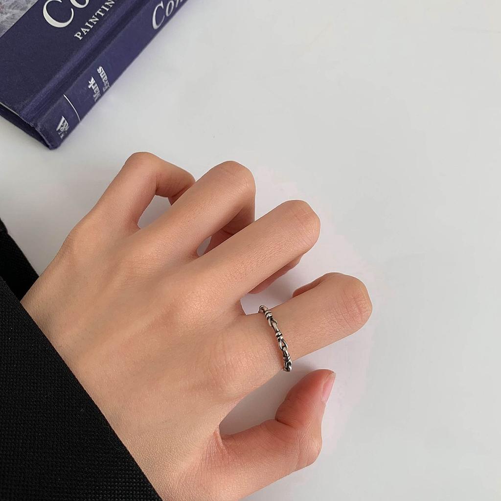 Vintage Combination Thin Ring Female Personality Hip Hop Niche Cold Wind Index Finger Ring