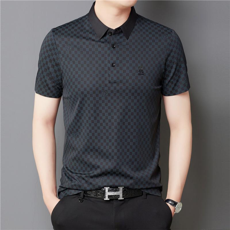 Seamless Polo Shirt Men's TikTok Same Style Summer Lapels Plaid Middle-Aged Fashion Fashion Short Sleeve Polo Shirt