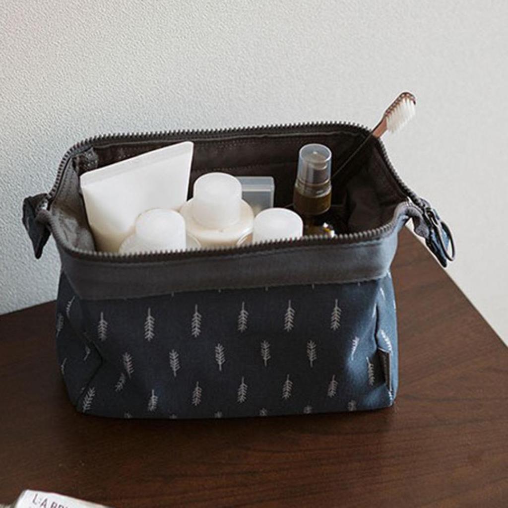 Fashion Flamingo Flower Print Makeup Brushes Holder Bag Pouch Portable Gift Large-capacity for Outing and Travel Wash Bag