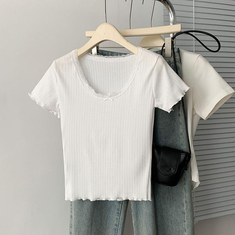 

Женский кроп-топ с U-образным вырезом и кружевной вставкой - Облегающий крой, Короткий рукав, Универсальный летний дизайн Small