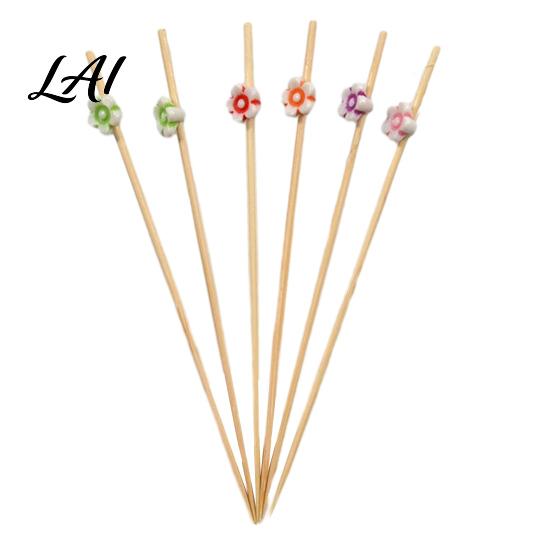 Spring Picnic Fruit Picks 100Pcs Disposable Picks Cocktail with Decorative Leaves Western Restaurant Tags Flower Tips Bamboo Skewers for Fruits C