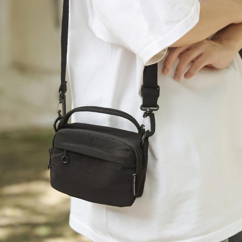 Women Nylon Small Handbag Men Waterproof Lightweight Shoulder Bag Solid Color Crossbody Mobile Phone Bag