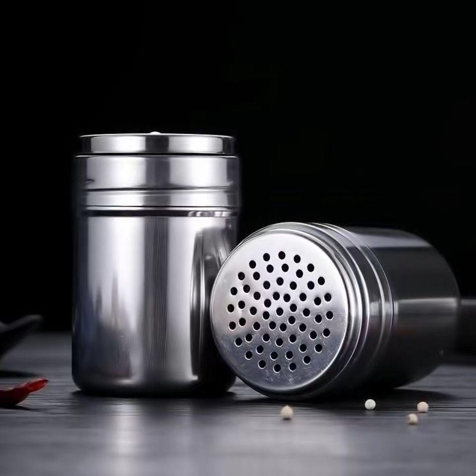 Butelki i słoiki na przyprawy do grilla i kuchni, pojemniki do przechowywania przypraw.