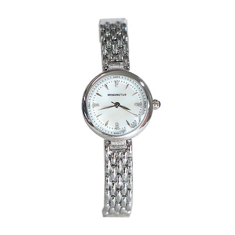 Fashion Women'S Hand Fritillary Face Diamond Bracelet Quartz Waterproof Temperament Watch Trendy Watch Women