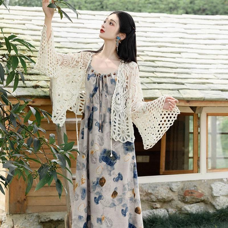 New Chinese suspender dress, ink painting, tiedye, niche design, literary and artistic national style long skirt, holiday style photo skirt