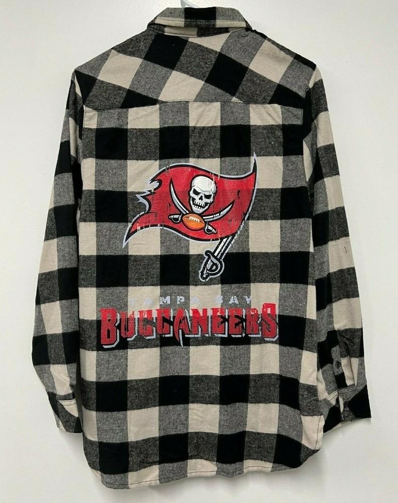 Tampa Bay Bucs Flannel Buccaneers Women039s shirt S-3X Unisex T-Shirt L