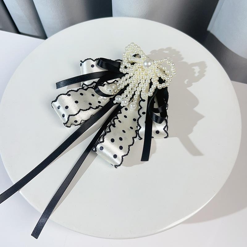

Korean Fabric Pearl Bow Tie Long Tassel Collar Pins Brooch for Women Elegant Fashion Neckline Badge Jewelry Accessory білий