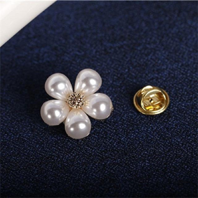 Fashionable Fashionable Pearl Pin Brooch High End Zircon Stone Petal Brooches For Women Clothes Pin Accessories Fine JewelryFashion Jewelry