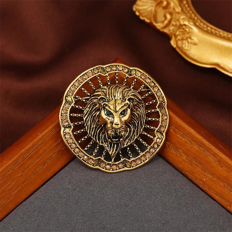 

Vintage Hollow-out Aggressive Lion Brooch Fashion Simple Coat Suit Pin Banquet